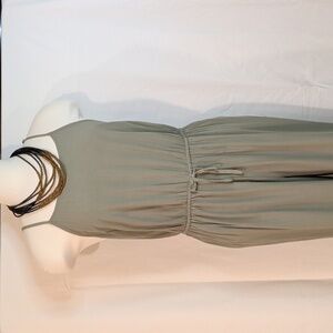 Cute Olive Green Jumper - Juniors Size medium! Cute Waist Detail.